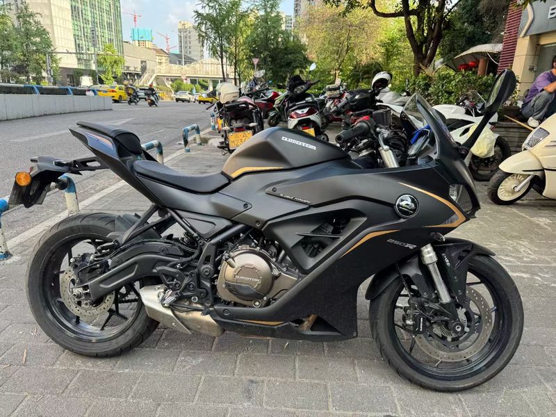 二手QJMOTOR赛250