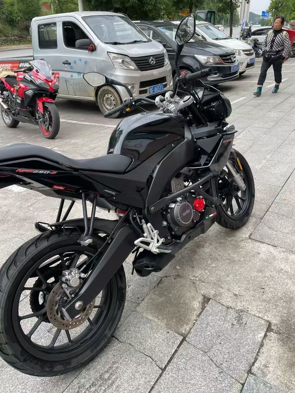 二手宗申阿普利亚GPR250S