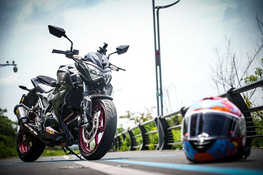 二手川崎Z 250