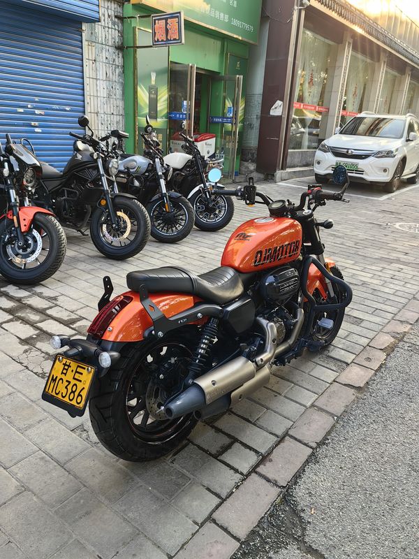 二手QJMOTOR闪300