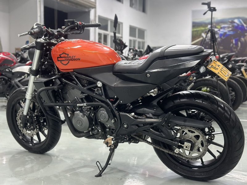 二手哈雷戴维森X 350