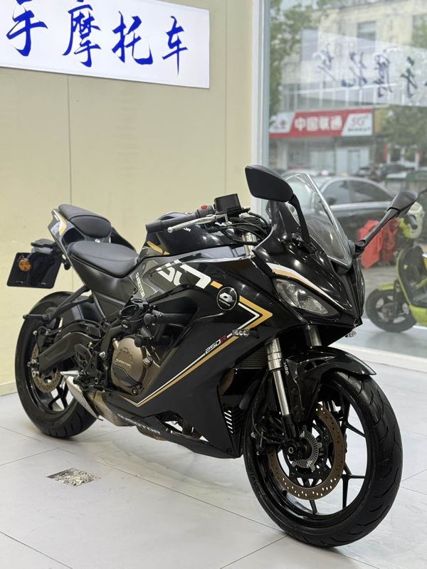 二手QJMOTOR赛250