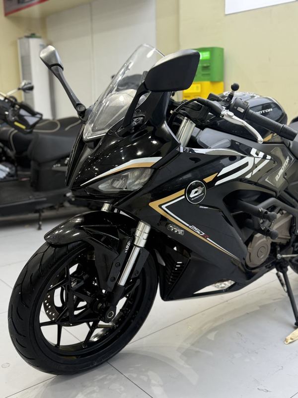 二手QJMOTOR赛250
