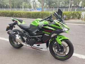 二手川崎Ninja 400