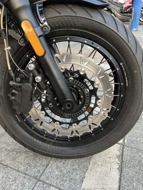 二手长江Bobbie ll 700i
