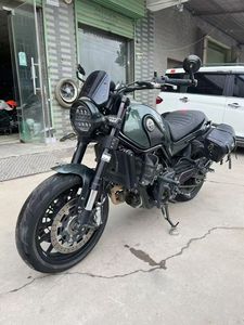 二手贝纳利幼狮 Leoncino 500