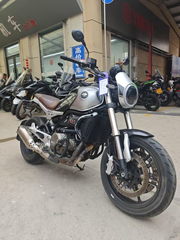 二手QJMOTOR逸550