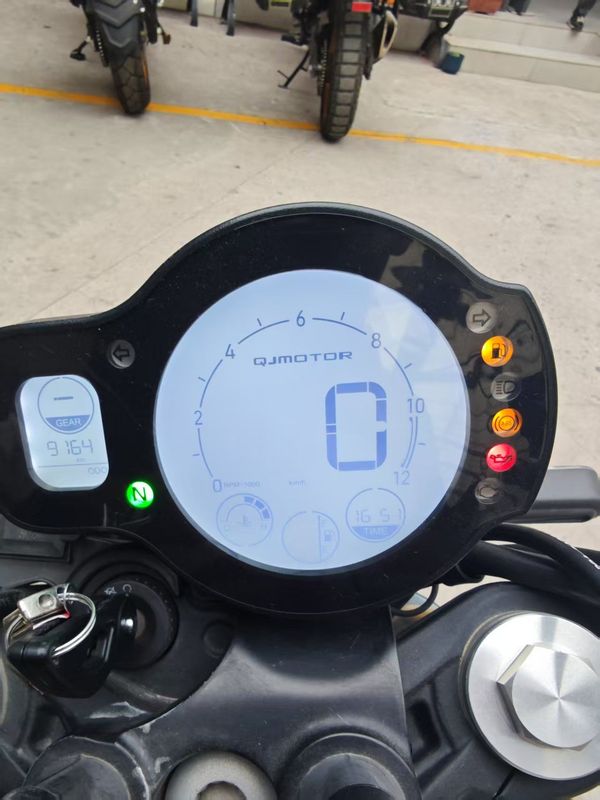 二手QJMOTOR逸550