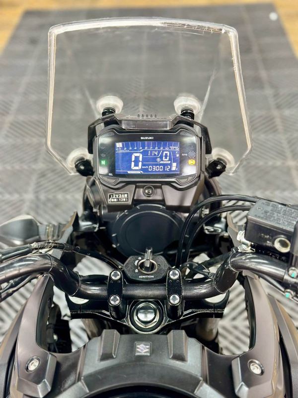 二手豪爵铃木DL250