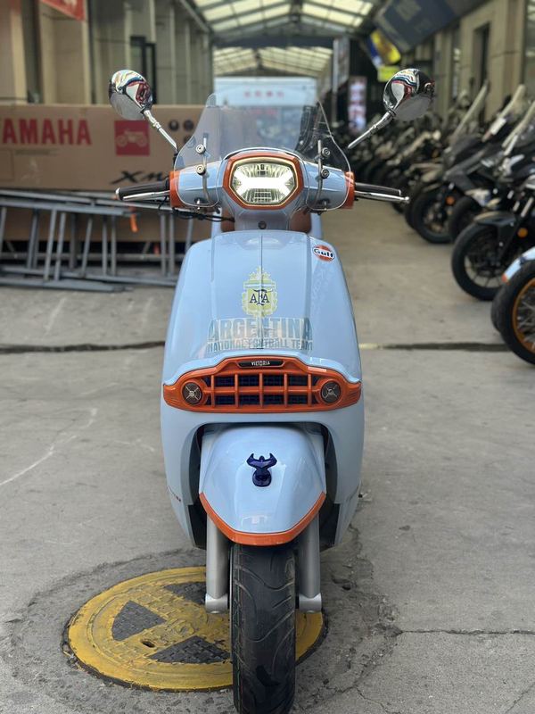 二手维多利亚Sixties 250Si