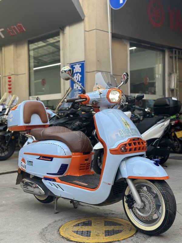 二手维多利亚Sixties 250Si
