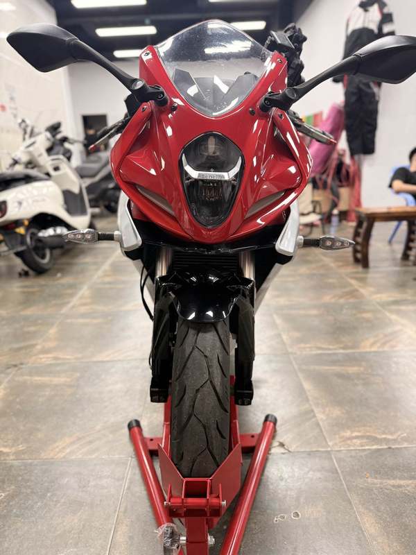 二手贝纳利龙卷风 Tornado 252R