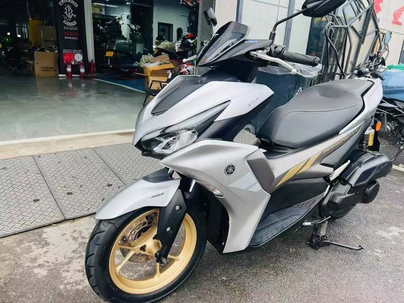 二手雅马哈AEROSPORTS X