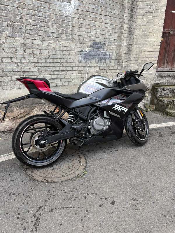 二手春风250SR