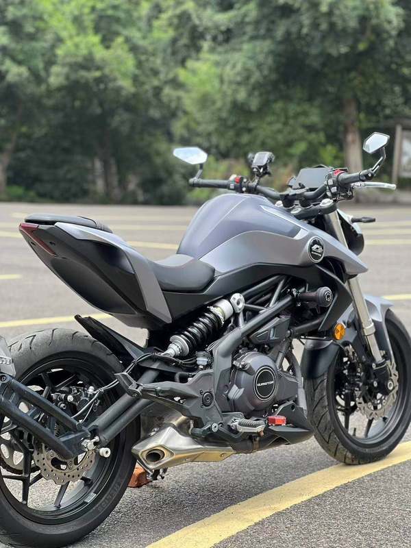 二手QJMOTOR追350