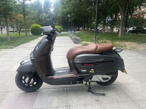 二手维多利亚Sixties 250Si