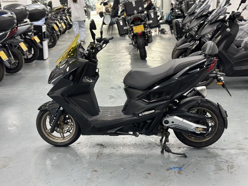二手光阳KRV180