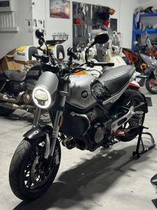 二手QJMOTOR逸550