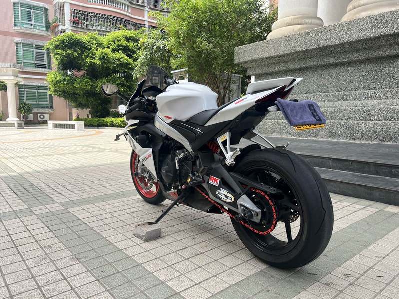 二手阿普利亚RS 660 