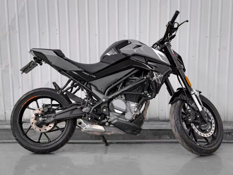 二手春风250NK