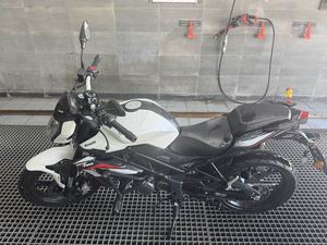 二手贝纳利红宝龙 TNT150i