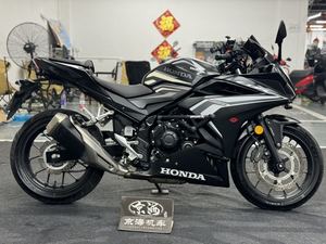 二手本田CBR400R