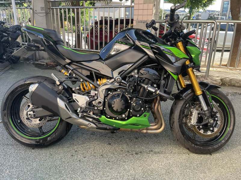 二手川崎Z900