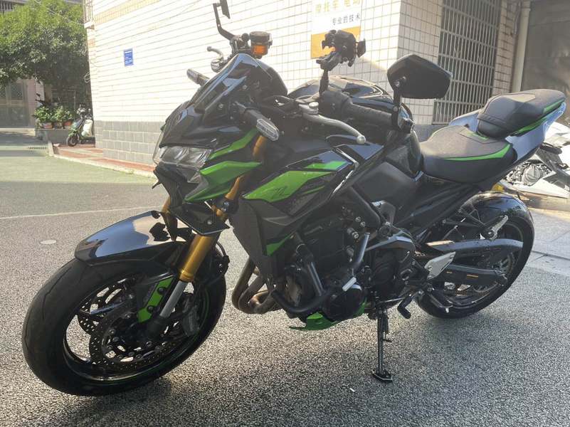 二手川崎Z900