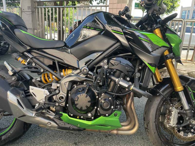 二手川崎Z900