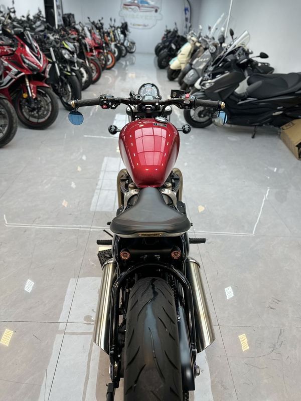 二手凯旋Bonneville Bobber