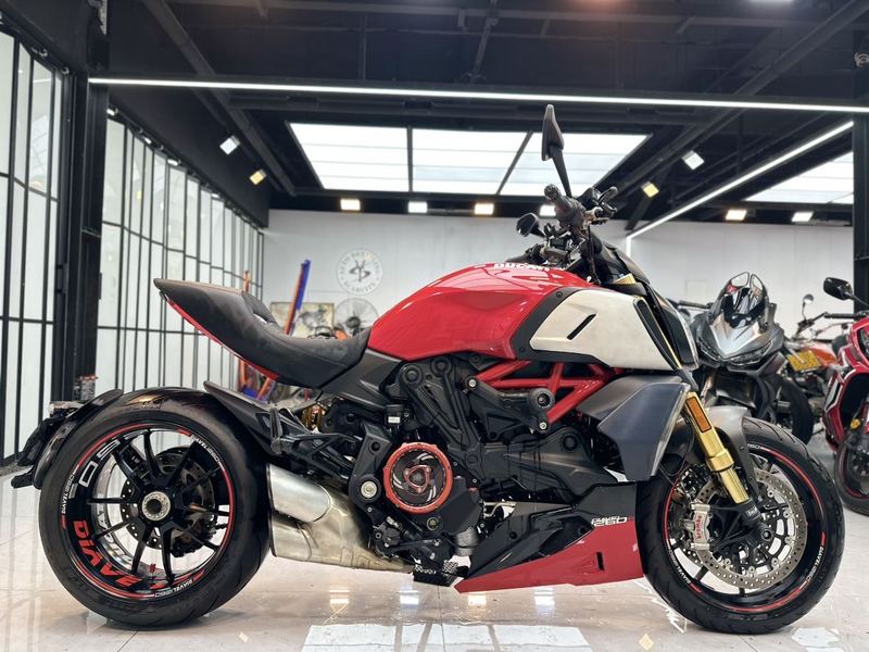 二手杜卡迪Diavel 