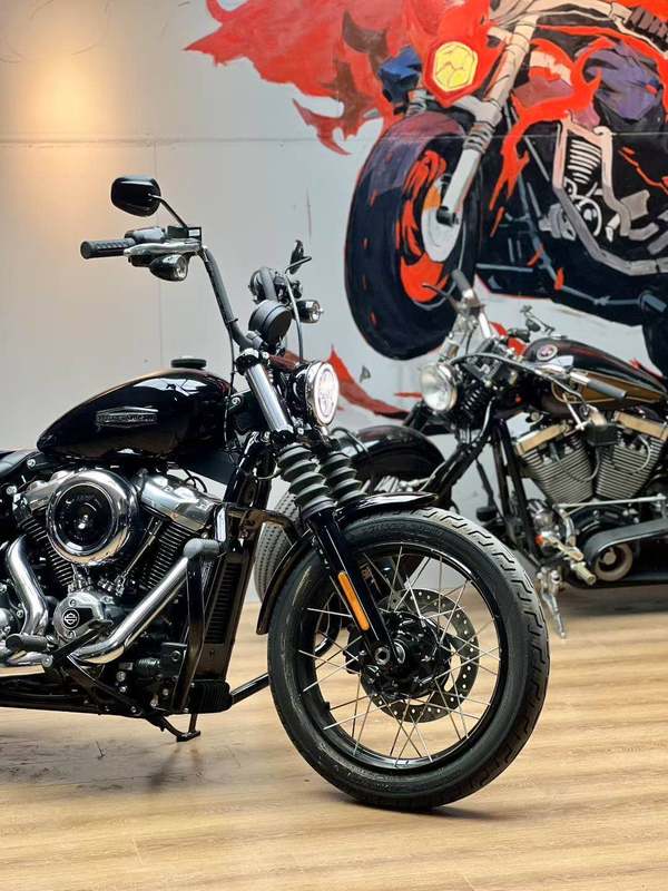 二手哈雷戴维森街霸 Street Bob
