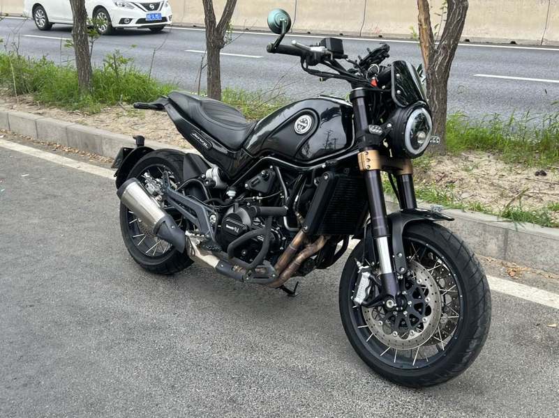二手贝纳利幼狮 Leoncino 500