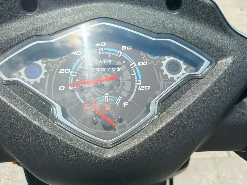 二手豪爵VSR125