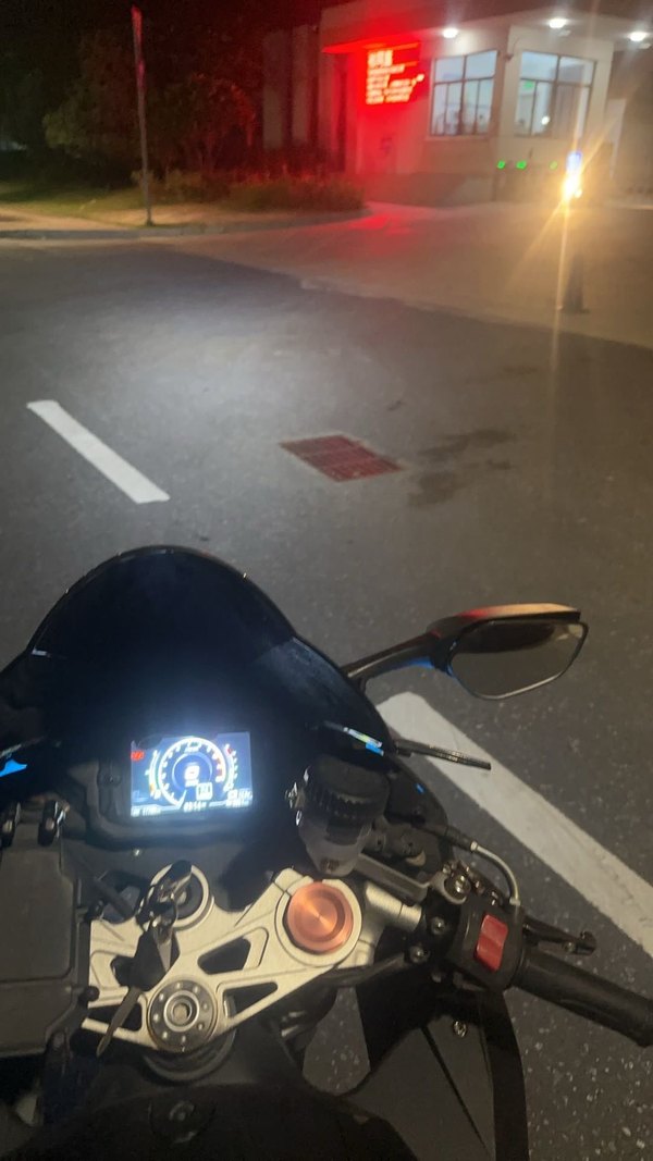 二手诺马刀风 400