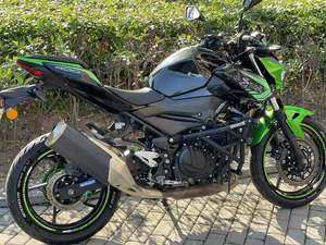 二手川崎Z400