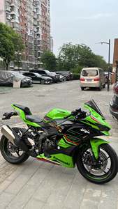 二手川崎ZX-4R