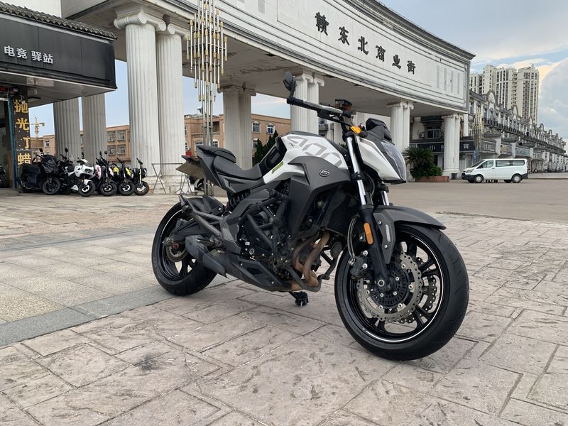 二手春风400NK