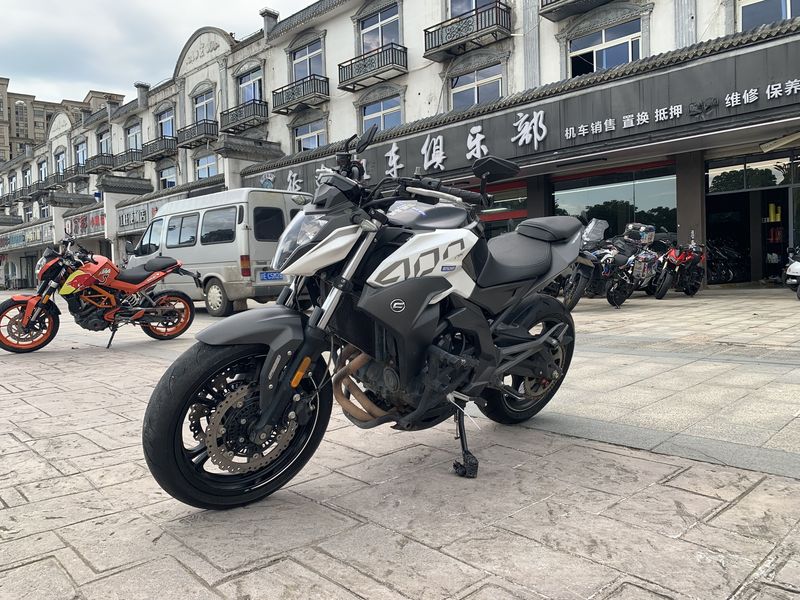 二手春风400NK