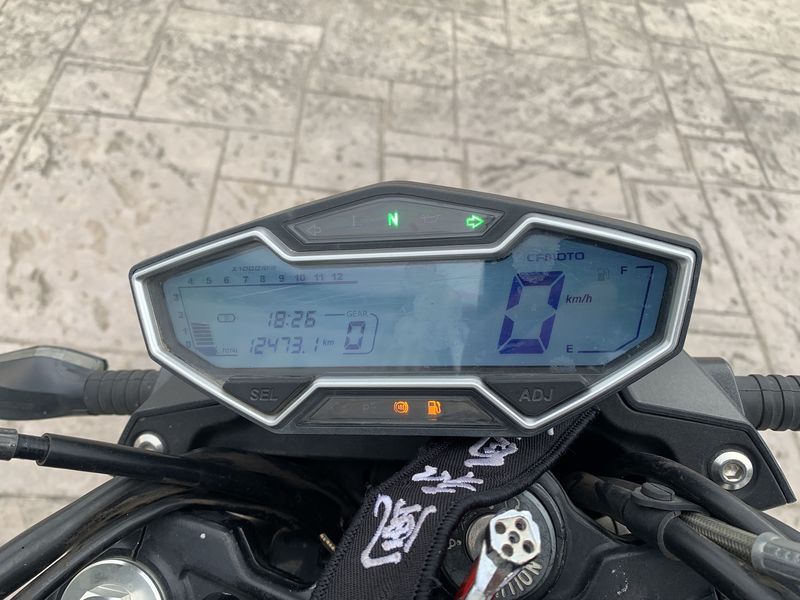 二手春风400NK