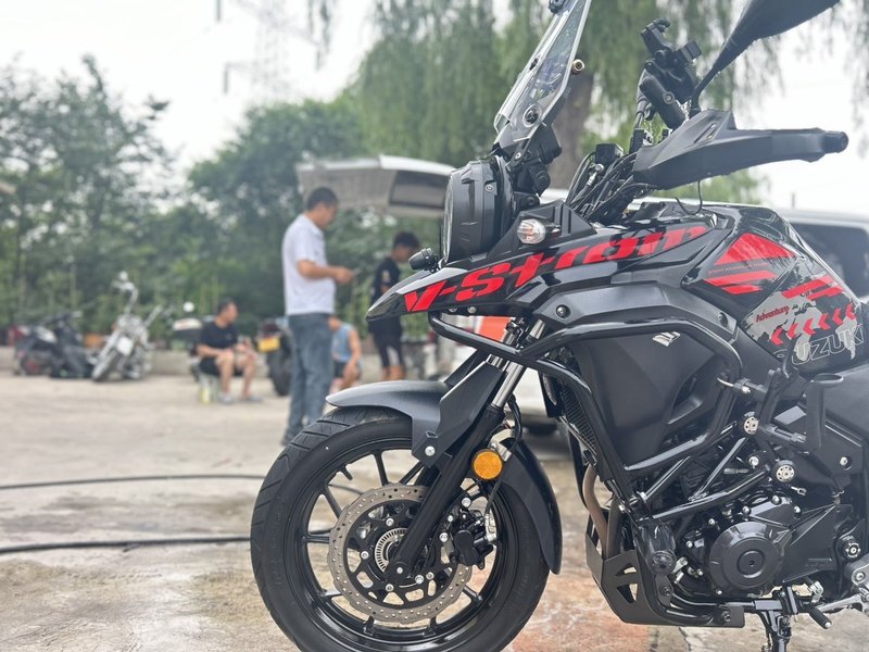 二手豪爵铃木DL250