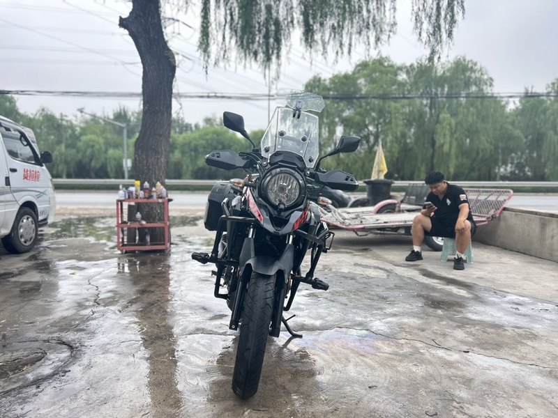 二手豪爵铃木DL250