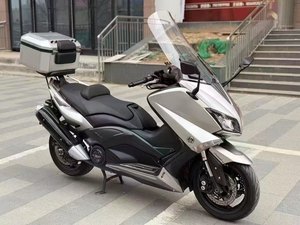 二手雅马哈TMAX