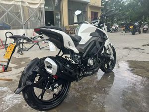 二手贝纳利小迅龙 BN150S