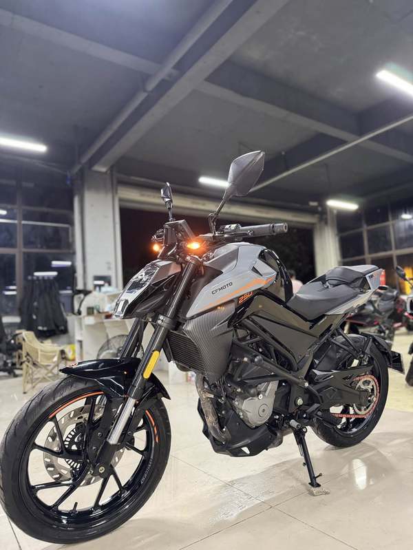 二手春风250NK