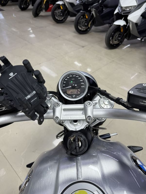 二手宝马R NineT