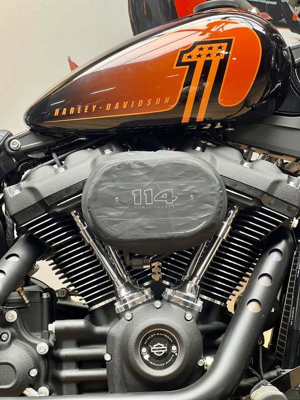 二手哈雷戴维森街霸 Street Bob