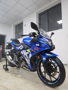 二手豪爵铃木GSX250R