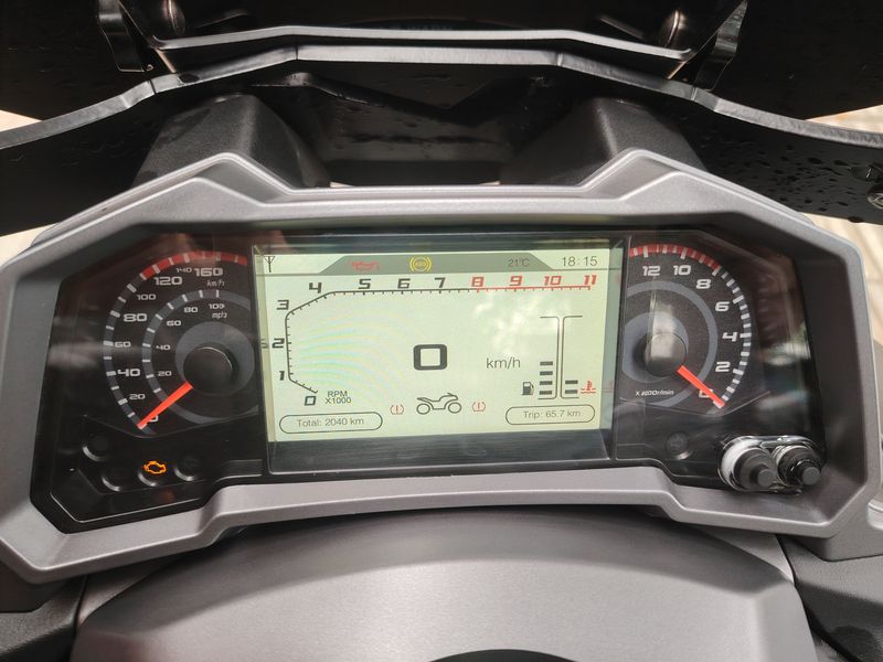 二手龙嘉VMAX ie300