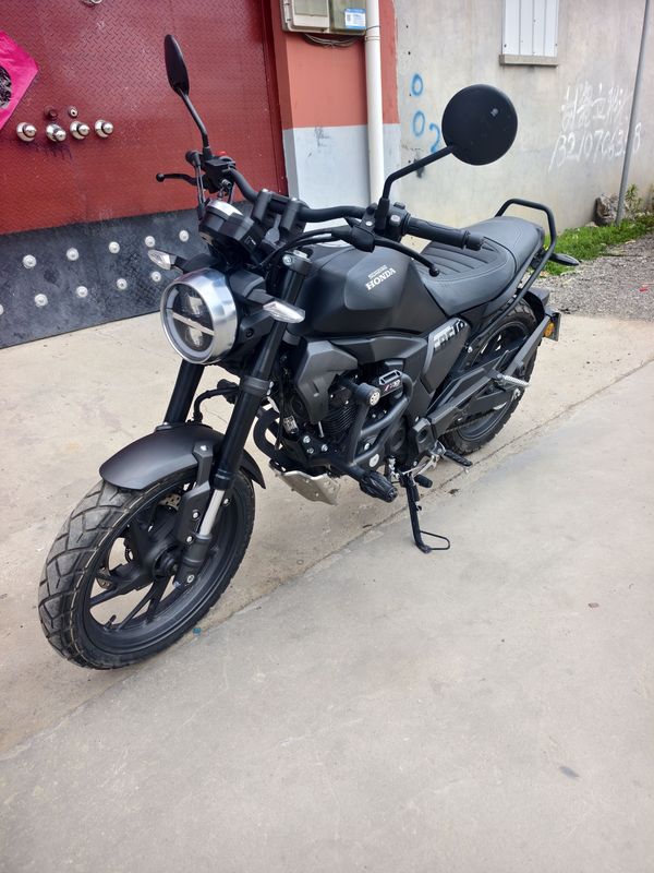 二手新大洲本田CBF190TR